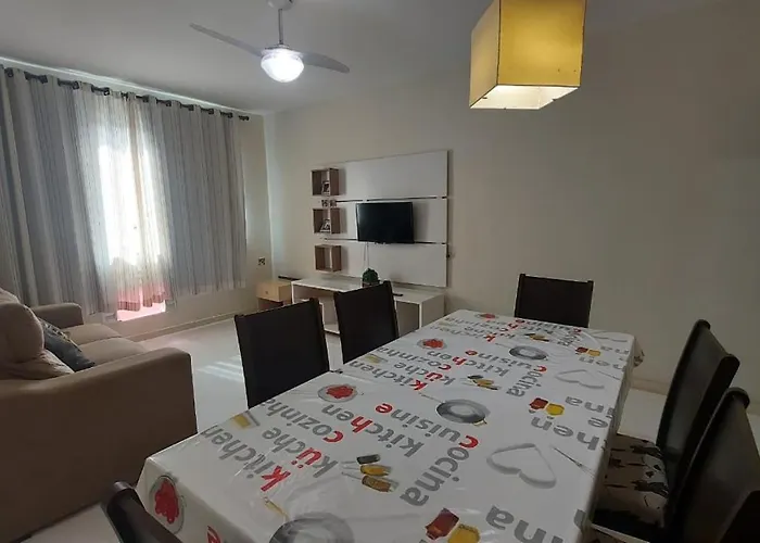 APARTAMENTO BEIRA MAR- Praia do Forte EXCELENTE PARA TEMPORADA!!